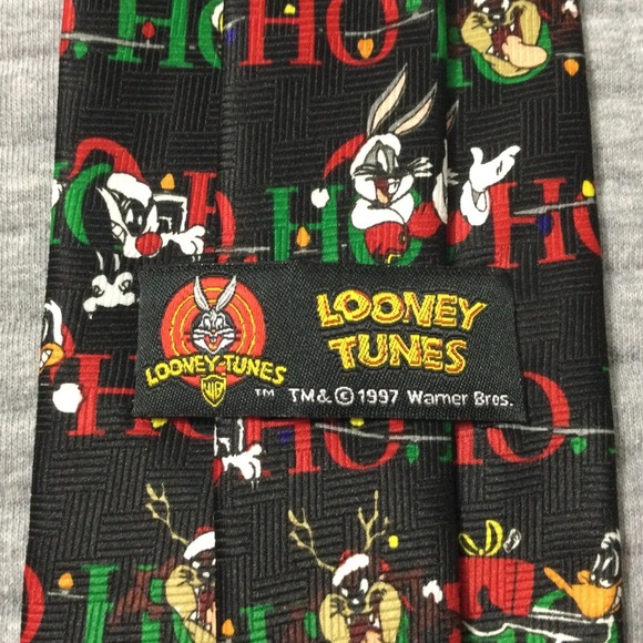 Lot of 4 Cartoon Christmas Ties Disney and Looney Tunes - Picture 3 of 13